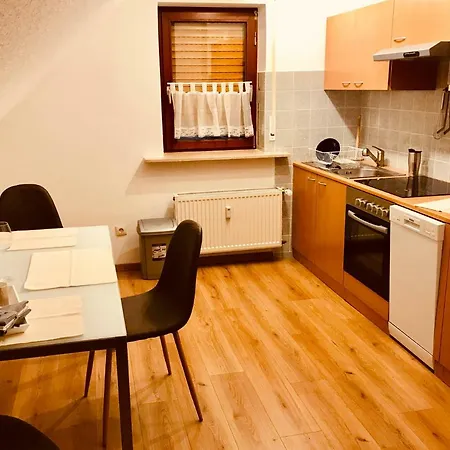 Lägenhet Grosses 1-zimmer Wohlfuhl-appartement